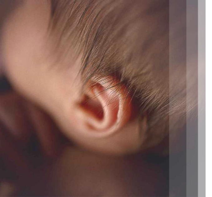 Wunderschöne Neugeborenen Fotos